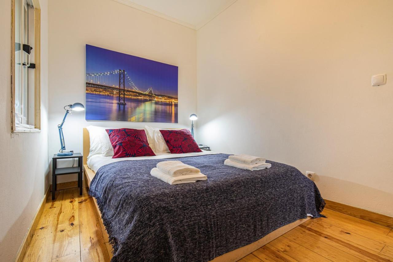 3 Bedroom Apt Near Av. Liberdade Lisbon Luaran gambar