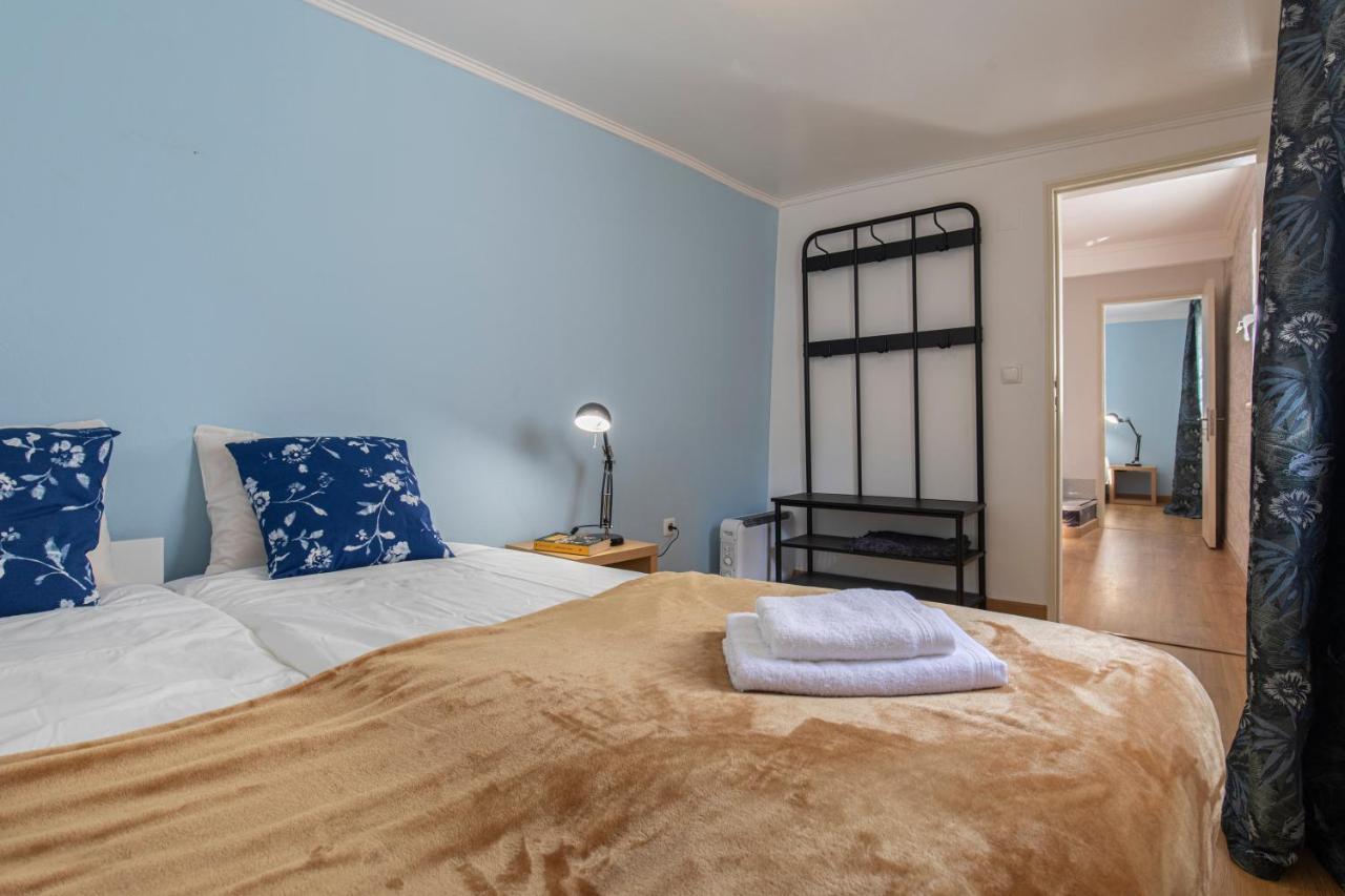 3 Bedroom Apt Near Av. Liberdade Lisbon Luaran gambar